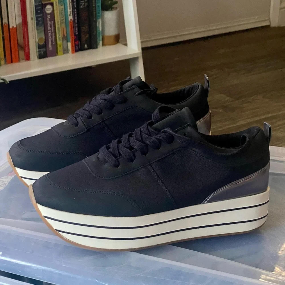 Zara Platforms Basic Collection - Picture 1 of 4
